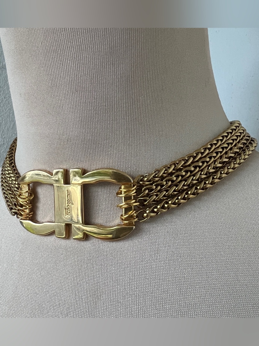 Salvatore Ferragamo Gancini Custom Choker Necklace 14.5-16” - Picture 3 of 6